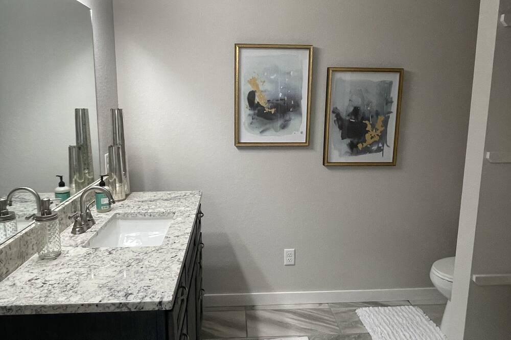 Photo of Bathroom in Edgemont