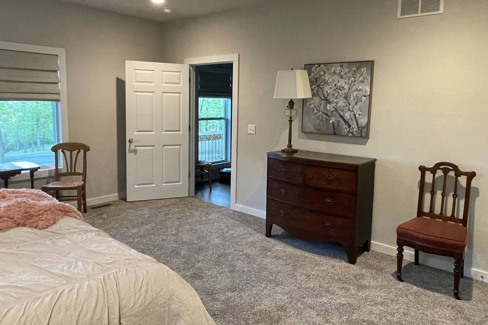 Photo of Bedroom in Edgemont