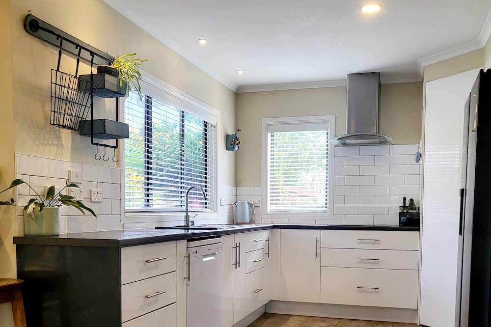 Photo of Kitchen in Omokoroa