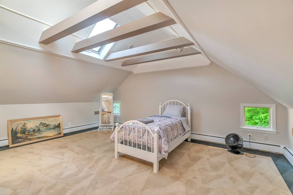 Photo of Bedroom in Ossining