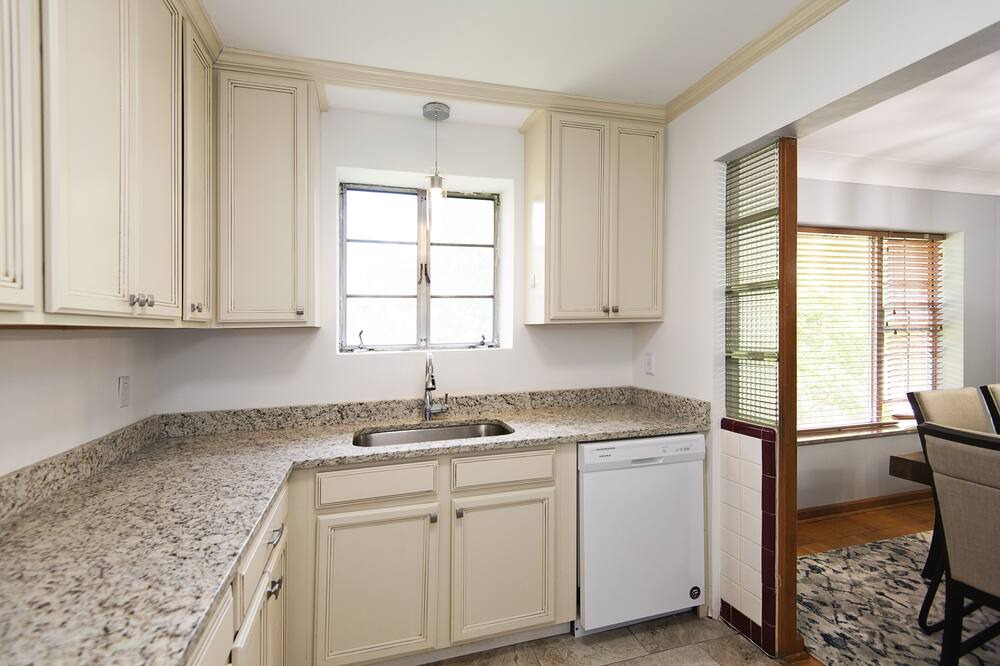 Photo of Kitchen in St. Louis Hills