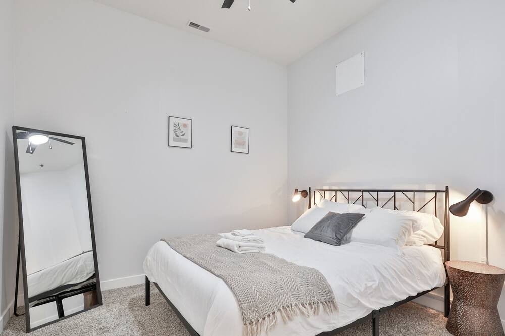 Photo of Bedroom in Soulard