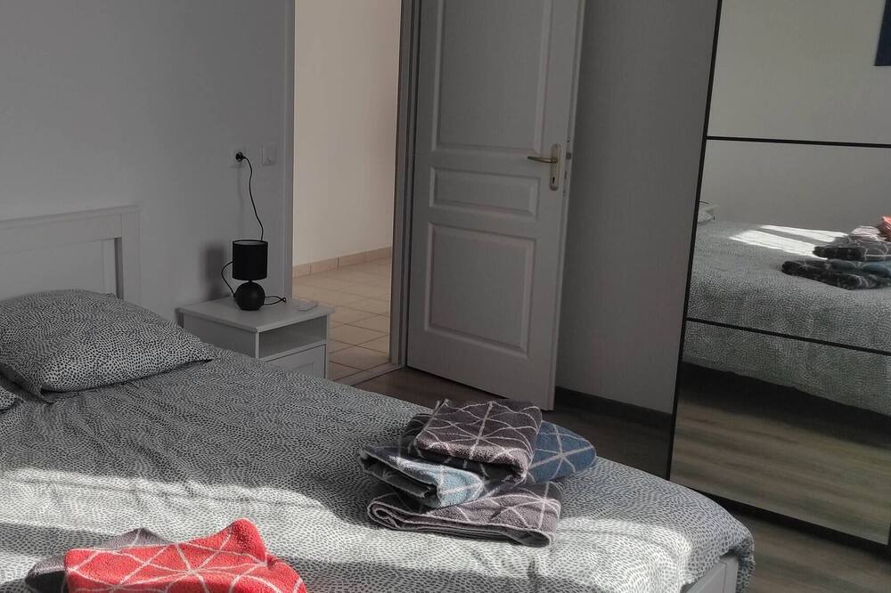 Photo of Bedroom in Villemarechal