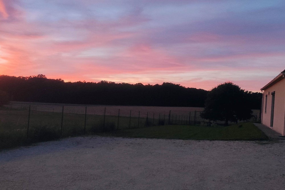 Photo of Outdoor in Villemarechal