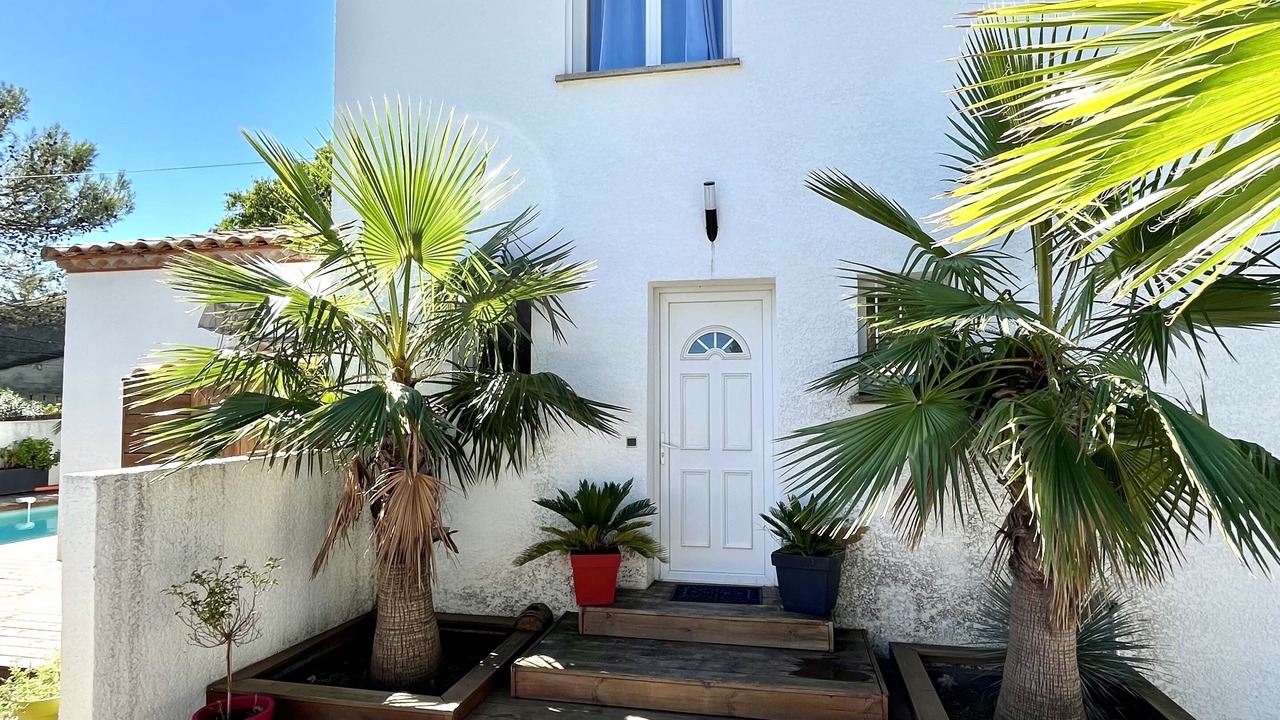 Photo of Patio Balcony in Beaulieu