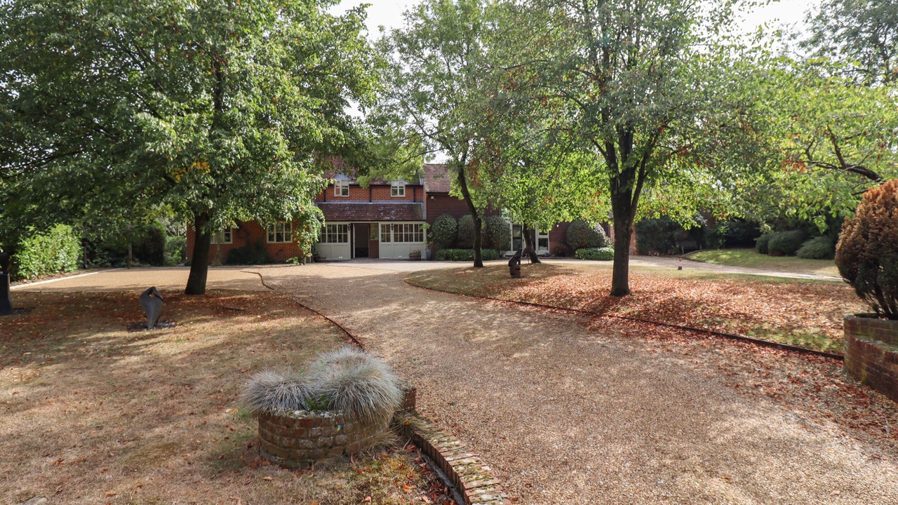 Photo of Outdoor in Charlton-on-Otmoor