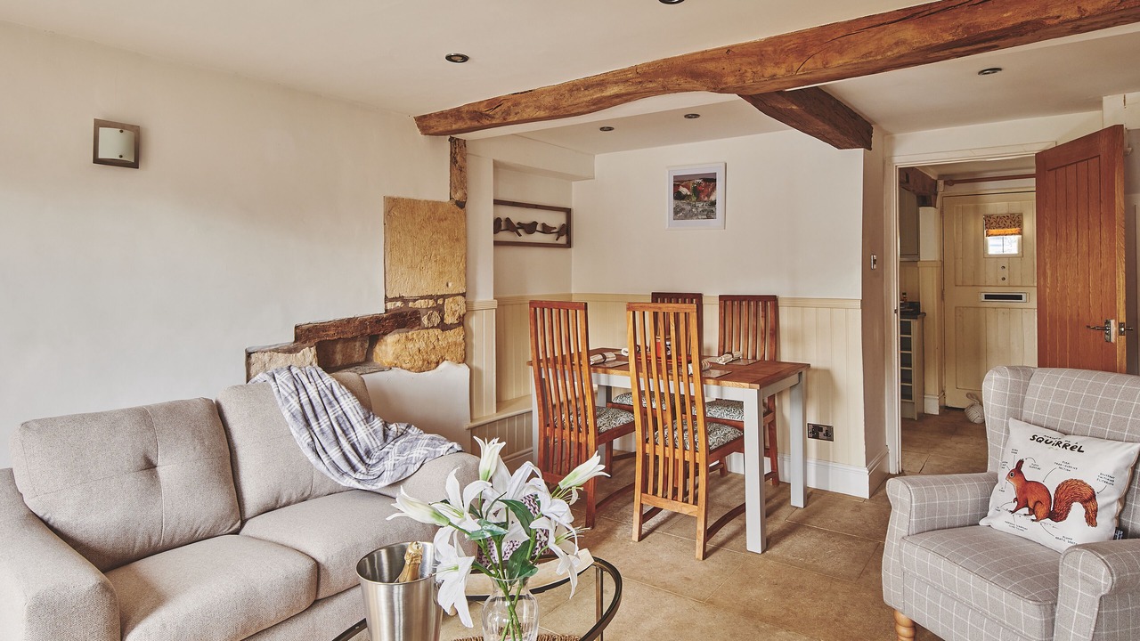 Photo of Livingroom in Longborough