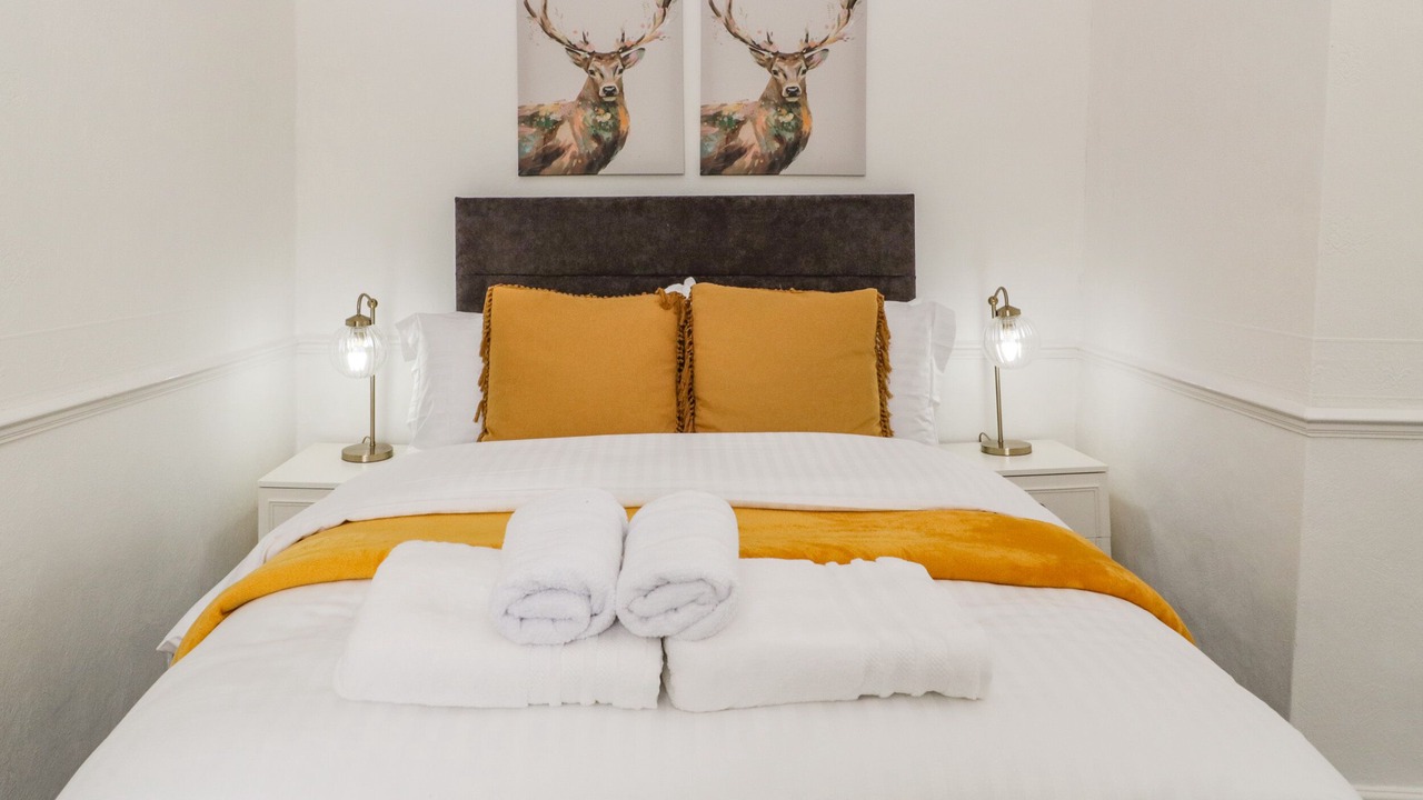 Photo of Others in Alcombe