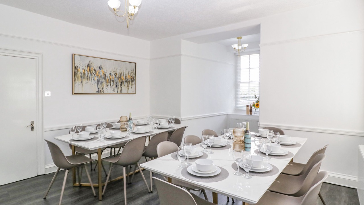 Photo of Others in Alcombe