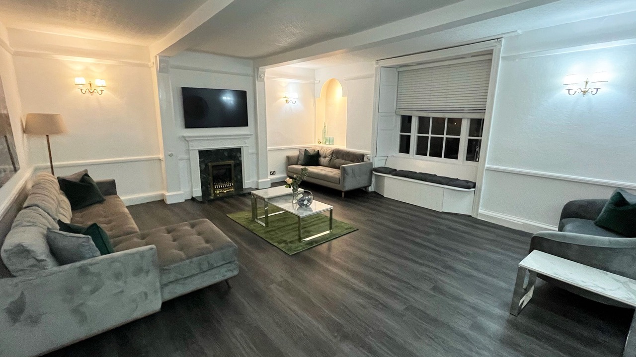 Photo of Livingroom in Alcombe