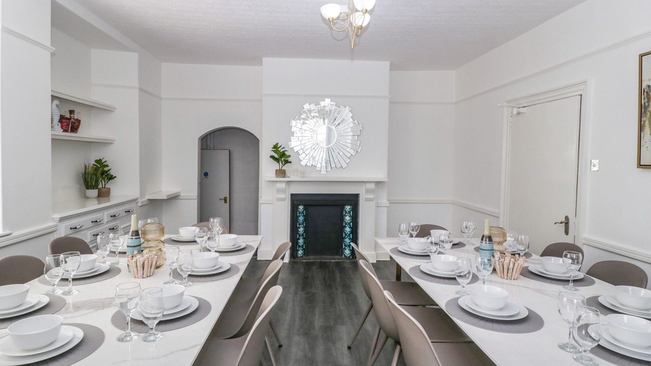 Photo of Others in Alcombe