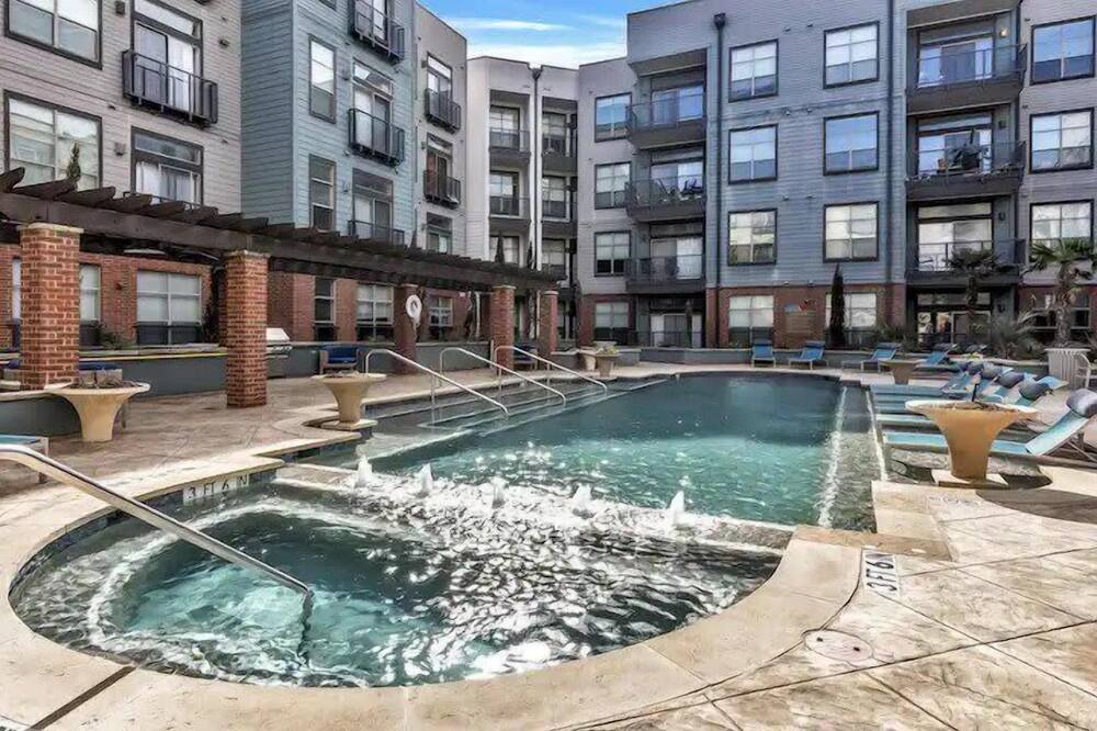Photo of Outdoor in Deep Ellum