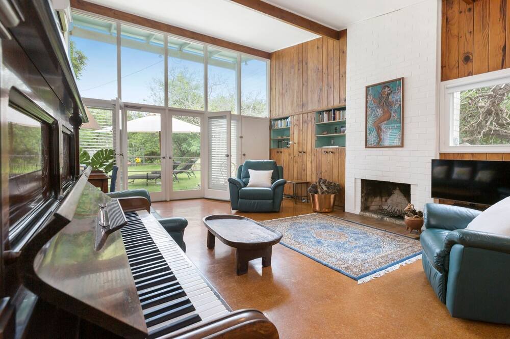 Photo of Livingroom in Mornington