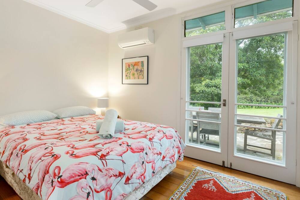 Photo of Bedroom in Mornington