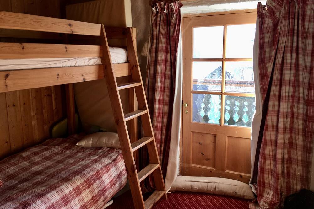 Photo of Bedroom in Bozel