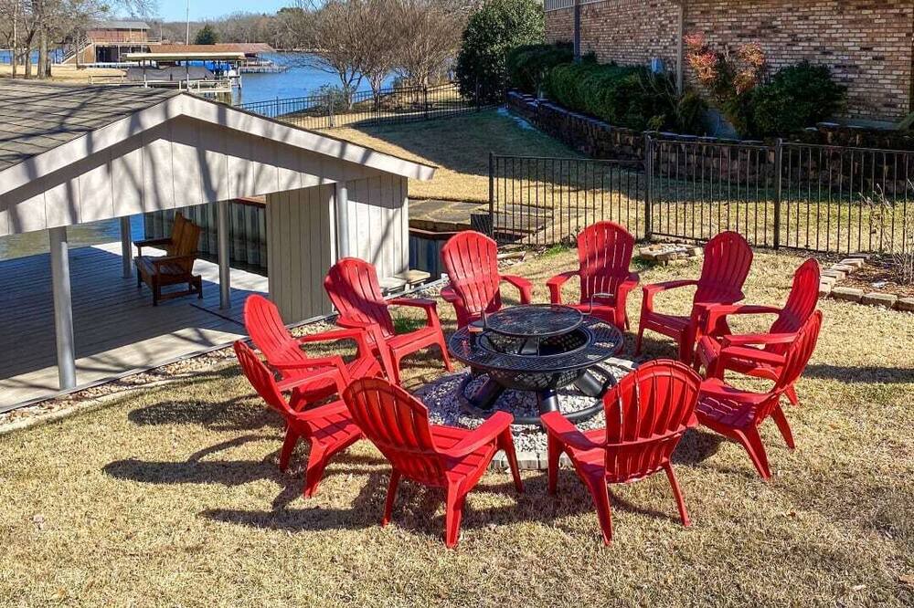 Photo of Others in Carolyn Estates