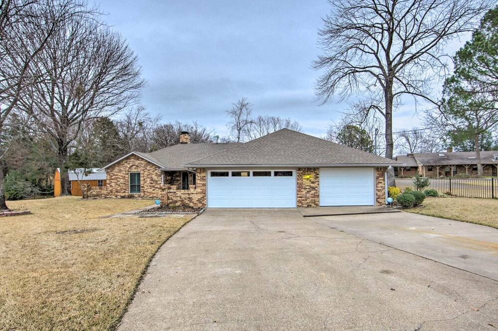 Photo of Outdoor in Carolyn Estates
