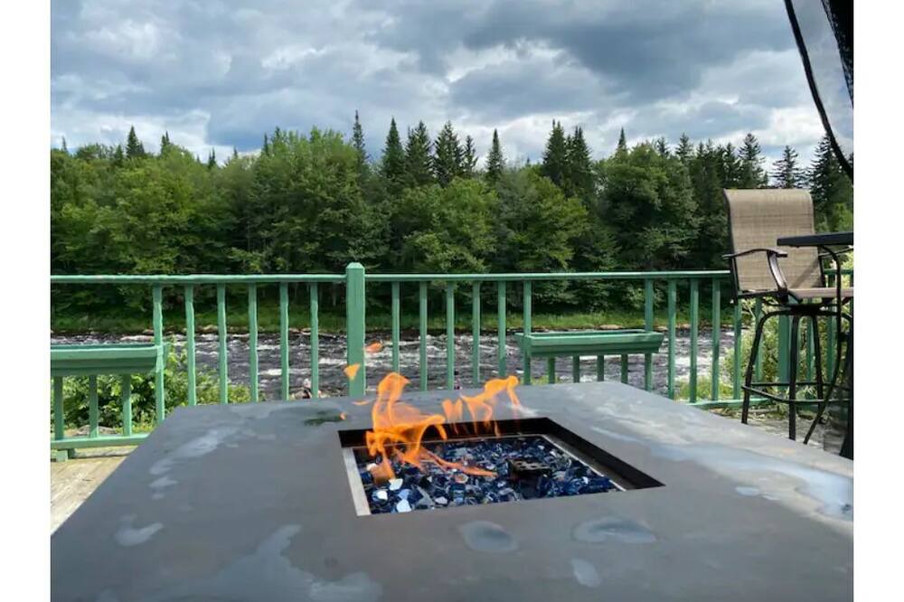 Photo of Patio Balcony in Saint-Raymond