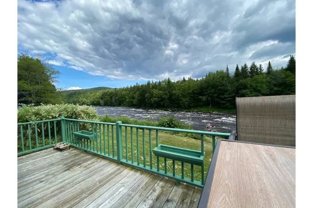 Photo of Patio Balcony in Saint-Raymond