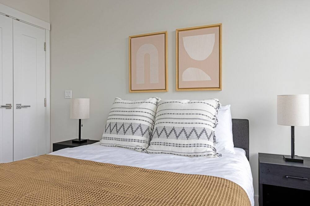 Photo of Bedroom in Prospect Hill