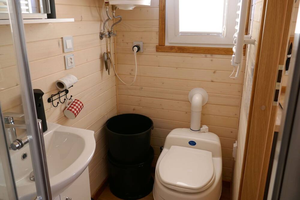 Photo of Bathroom in Erschmatt