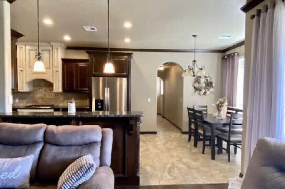 Photo of Livingroom in Moore