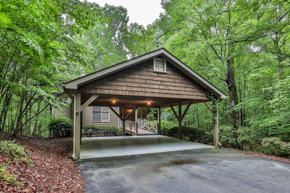 Photo of Outdoor in Big Canoe