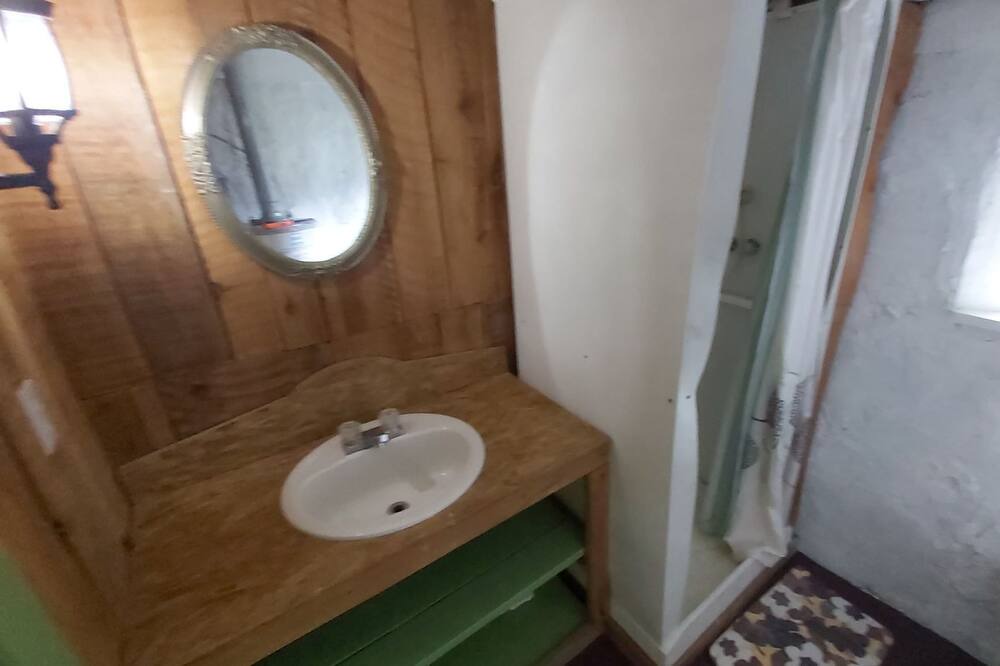 Photo of Bathroom in Sainte-Marcelline-de-Kildare