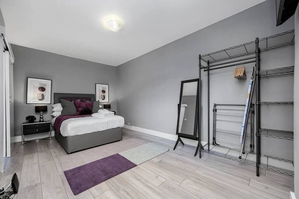 Photo of Bedroom in Uxbridge South