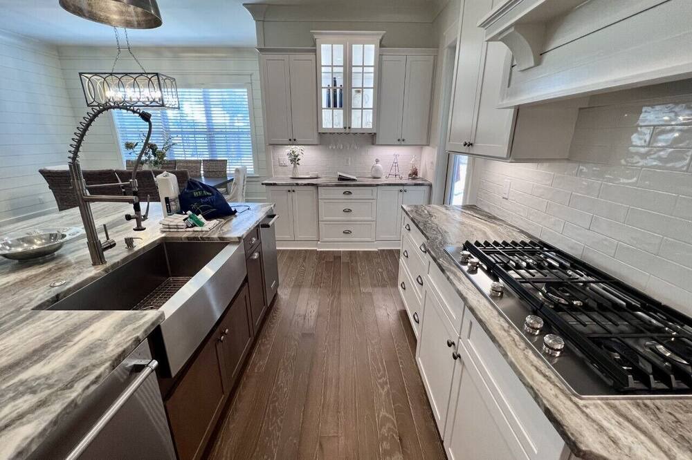 Photo of Kitchen in White's Gulfview