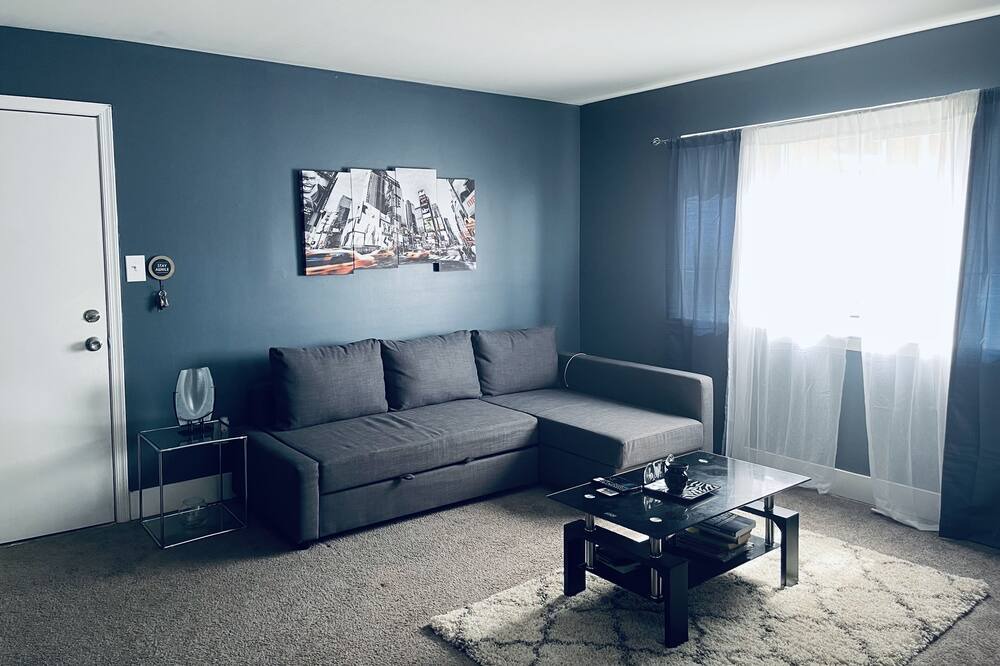 Photo of Livingroom in Dover