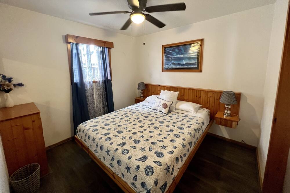 Photo of Bedroom in Oscoda
