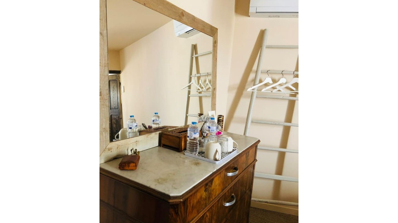 Photo of Others in Saint-Julien-de-Peyrolas