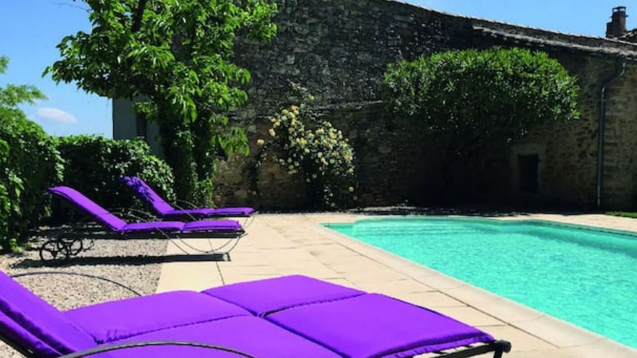 Photo of Outdoor in Saint-Julien-de-Peyrolas