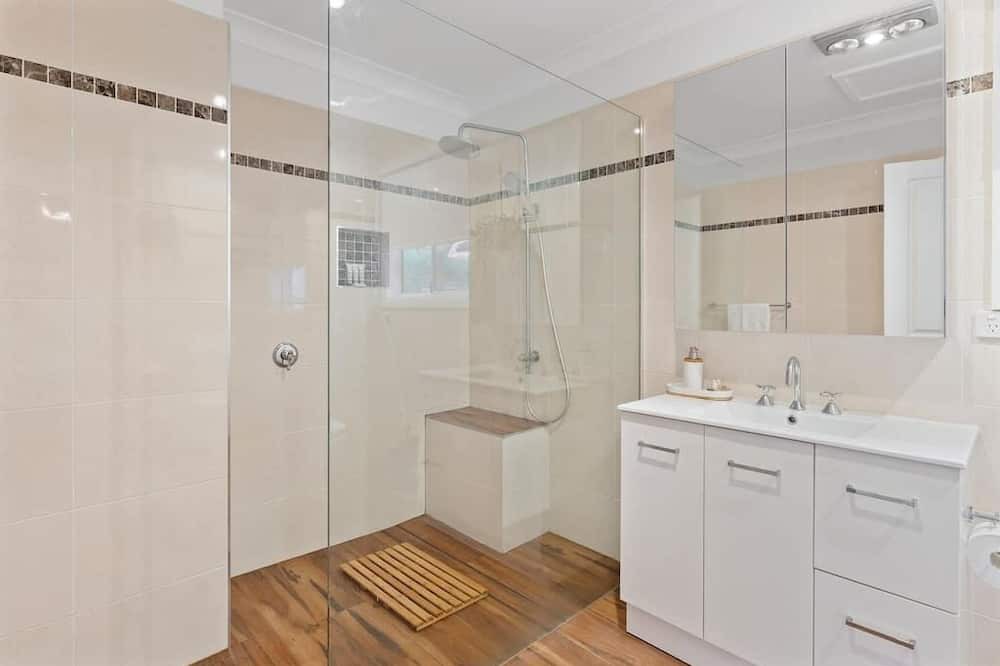 Photo of Bathroom in Smiths Lake