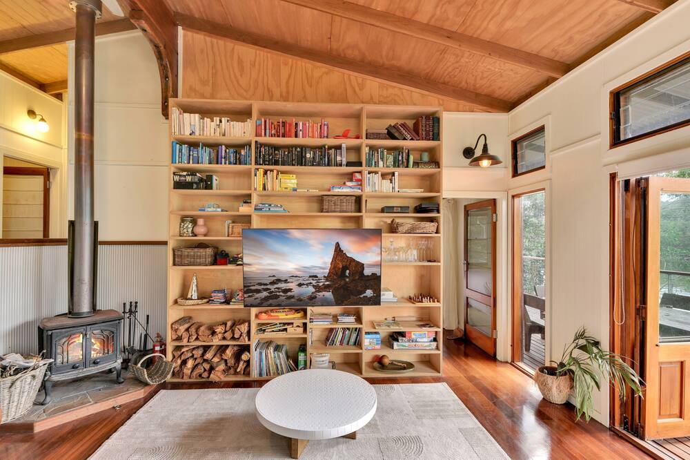 Photo of Livingroom in Milsons Passage