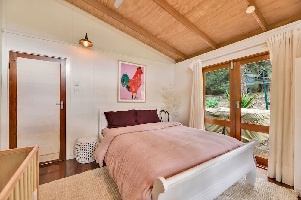 Photo of Bedroom in Milsons Passage