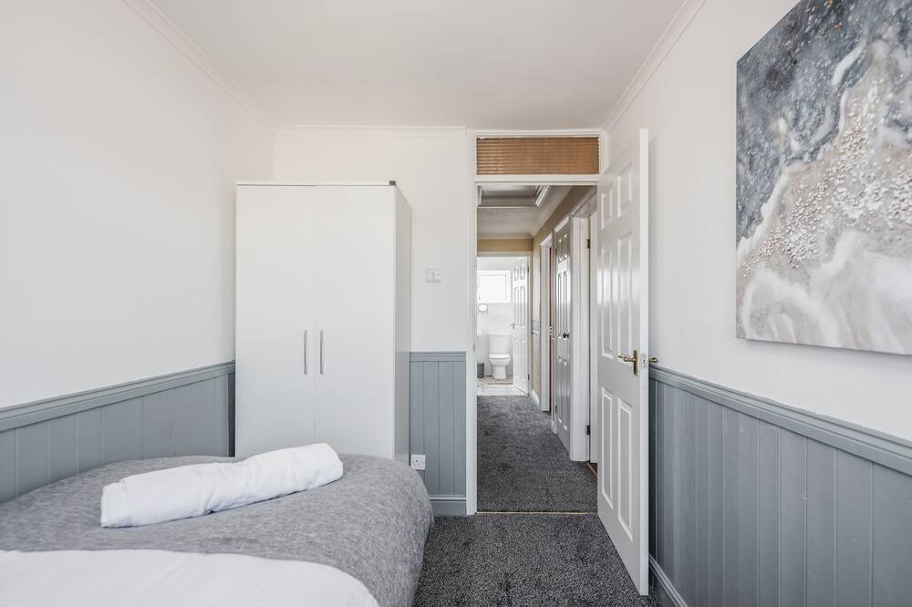 Photo of Others in Tilbury