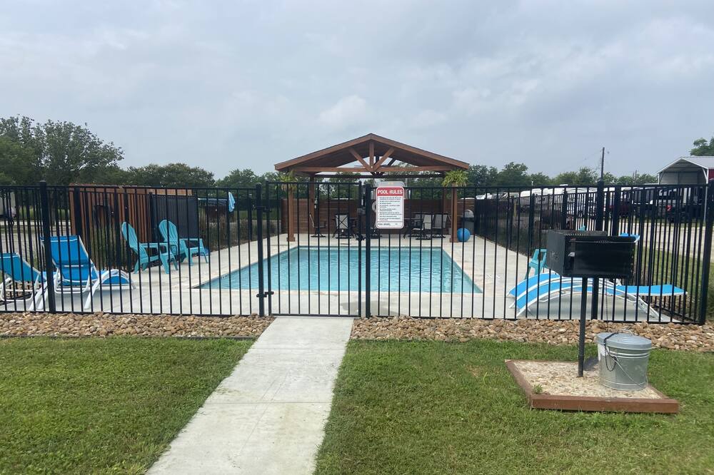 Photo of Outdoor in Bryan