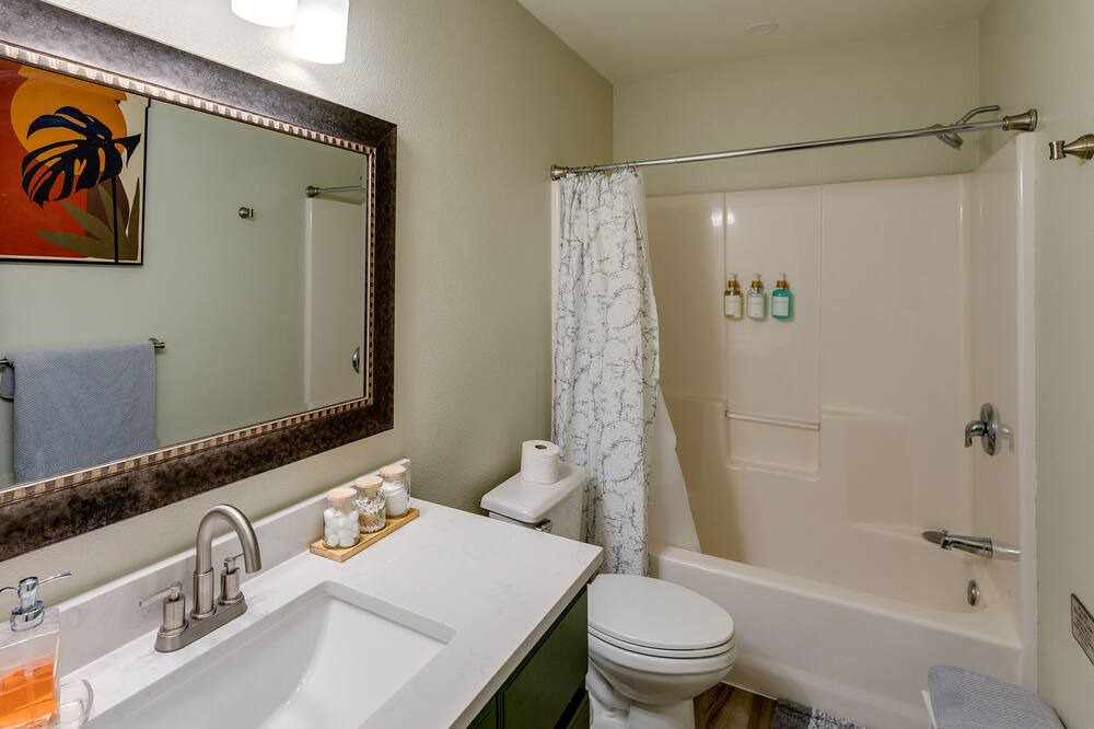 Photo of Bathroom in Flour Bluff