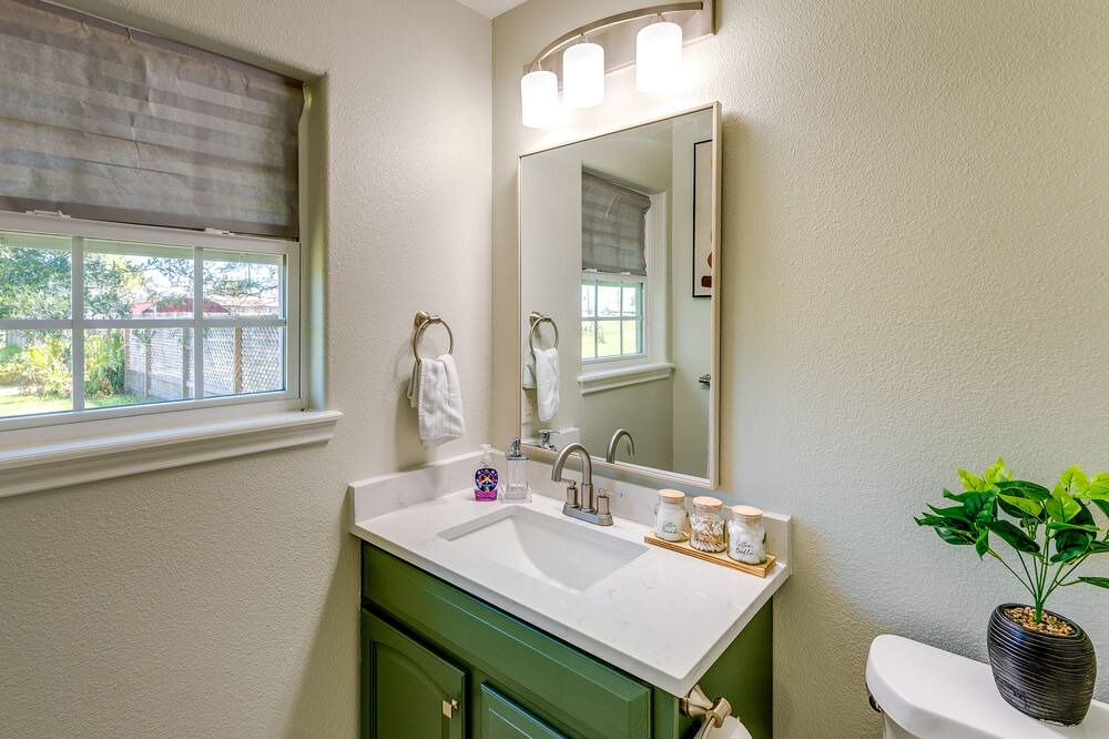 Photo of Bathroom in Flour Bluff