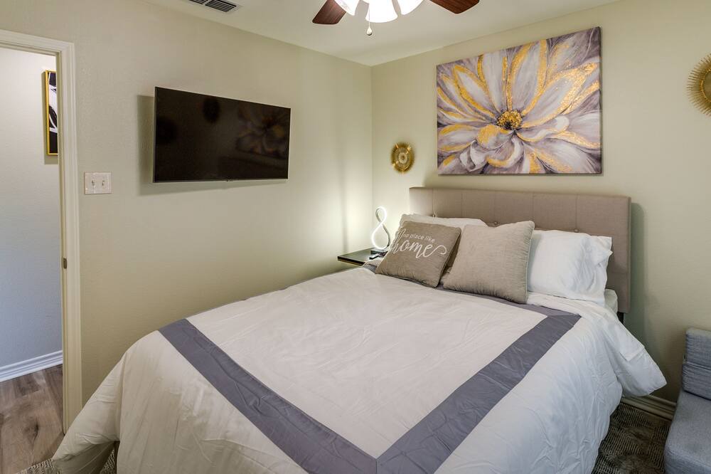Photo of Bedroom in Flour Bluff