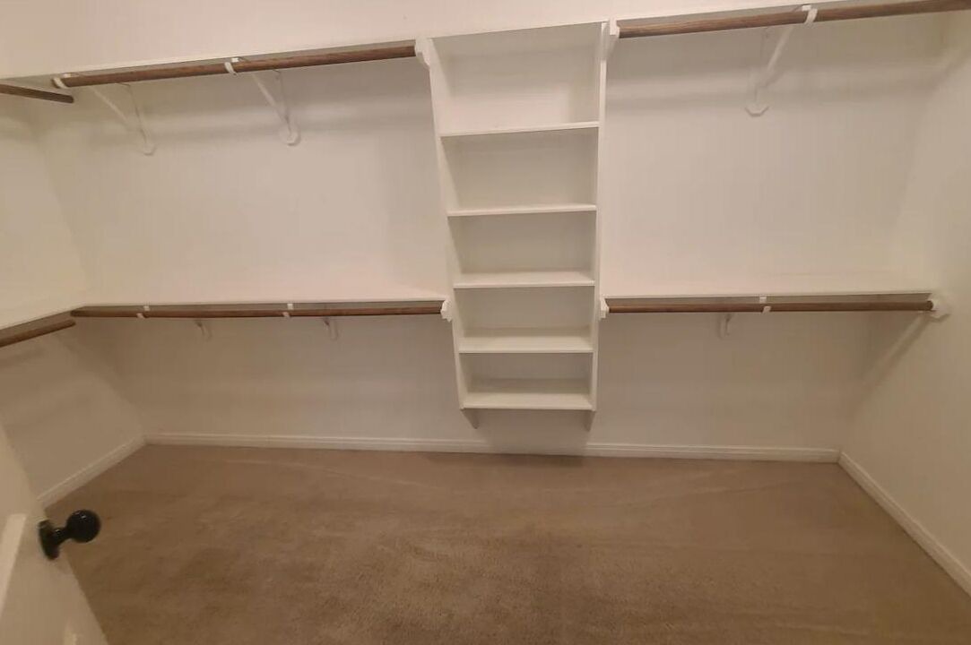 Photo of Others in Voth
