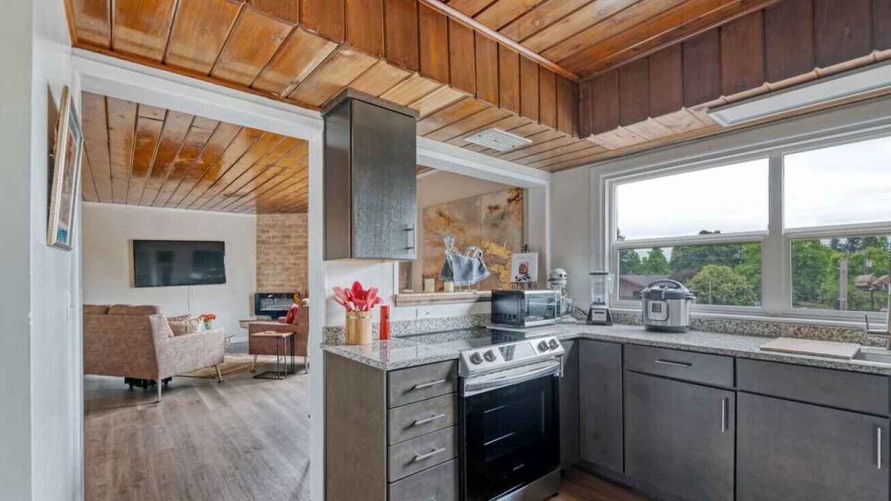 Photo of Kitchen in West Eugene