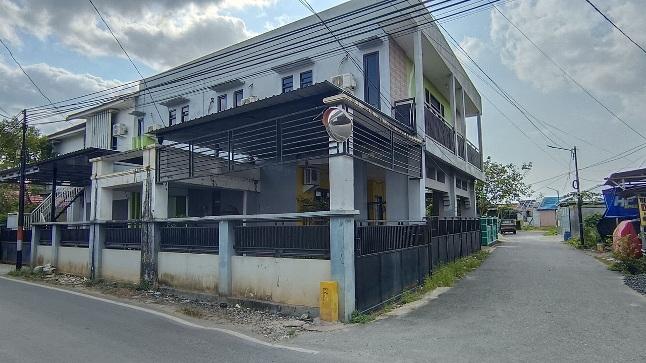 Photo of Outdoor in Melayu