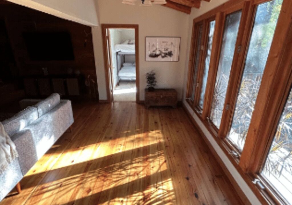 Photo of Others in Maple Mount