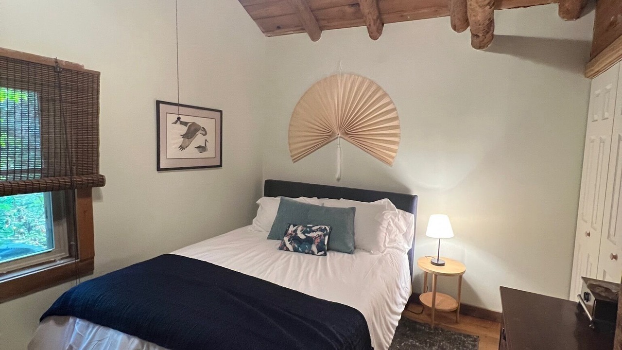 Photo of Others in Maple Mount