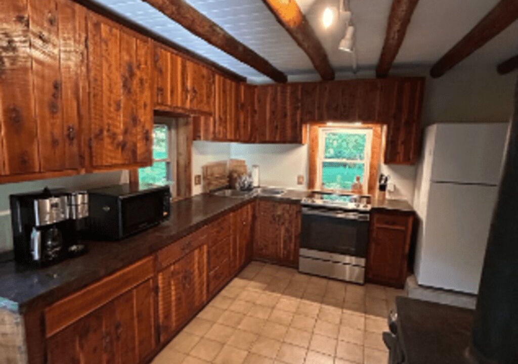 Photo of Kitchen in Maple Mount