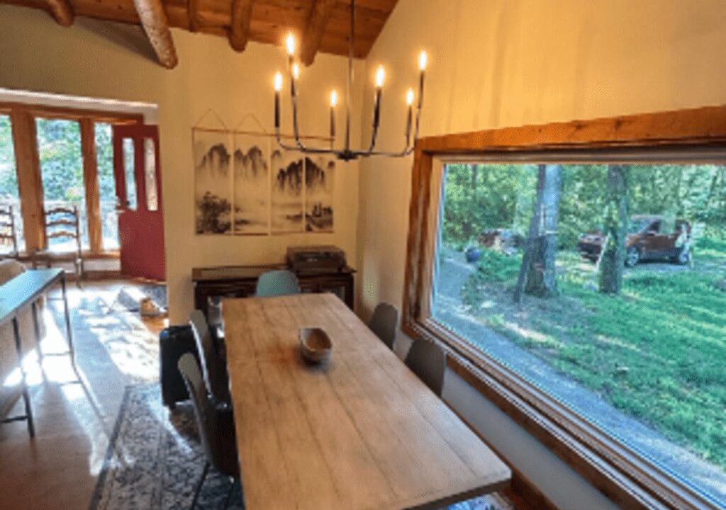 Photo of Others in Maple Mount