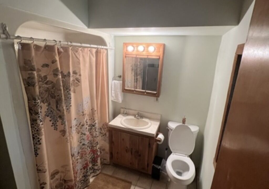 Photo of Others in Maple Mount